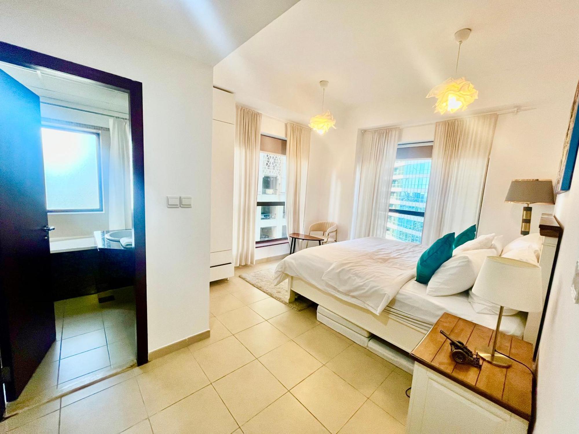 One Bedroom Apartment Available In Front Of Marina Beach Dubai Eksteriør billede